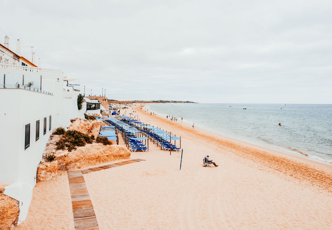 Apartamento em Armação de Pêra - Beach House By Gt House