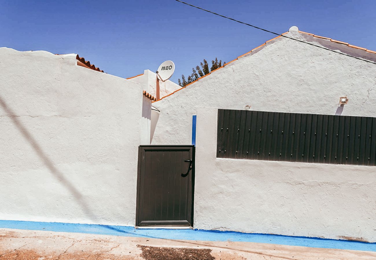 Casa em São Domingos de Ana Loura - Alentejo Poolside By Gt House