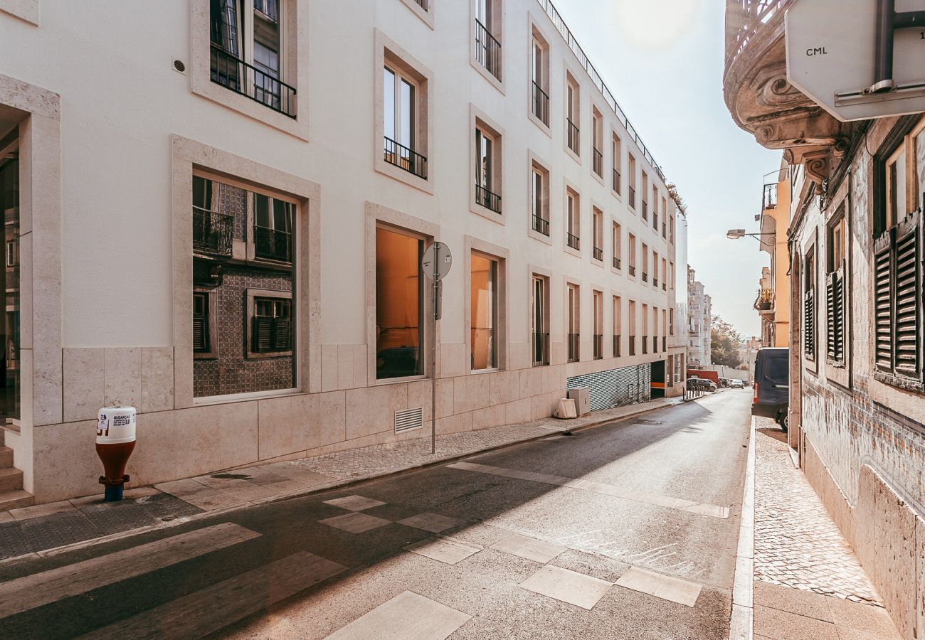 Ferienwohnung in Lissabon - Elegant & Sophisticated Campo Ourique by GT House