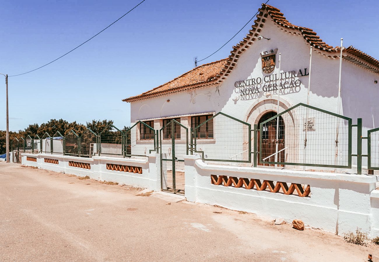 Maison à São Domingos de Ana Loura - Alentejo Poolside By Gt House